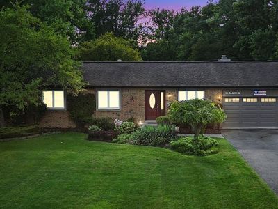 24435 Springbrook Dr, Farmington Hills, MI, 48336