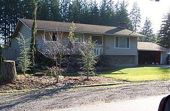 1st image of 3700 97th Pl NE