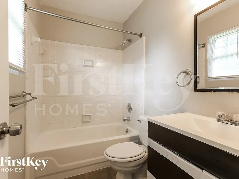 2145 Sara Ashley Way — Photo 10