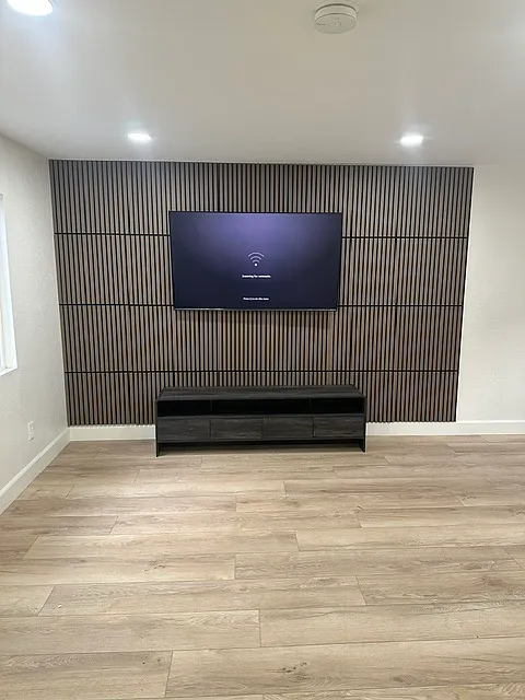 2 bed, 845 sqft, $2,400 — Photo 2