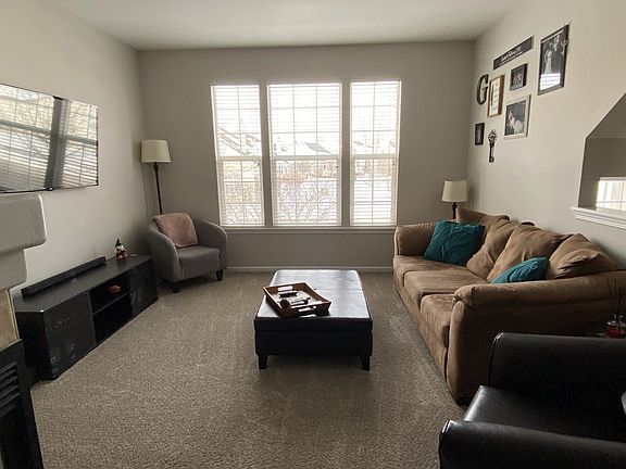 2nd image of 4589 Sawgrass Blvd #4589