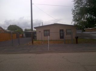 1520 Foothill Dr SW, Albuquerque, NM 87105