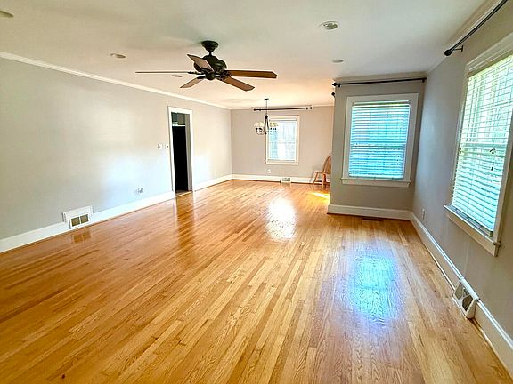 2nd image of 2106 Southview Drive