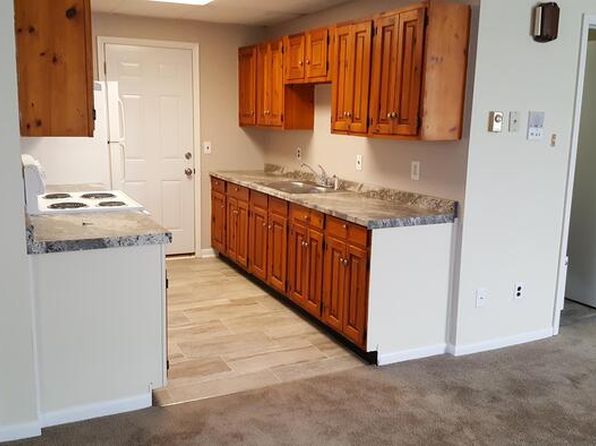 17 Lawrence St APT 1