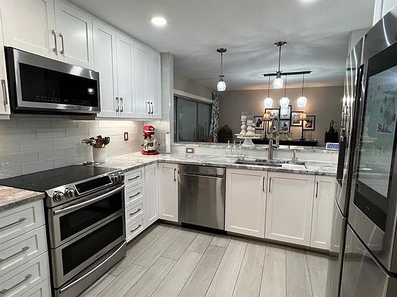 4th image of 16634 Royal Poinciana Dr