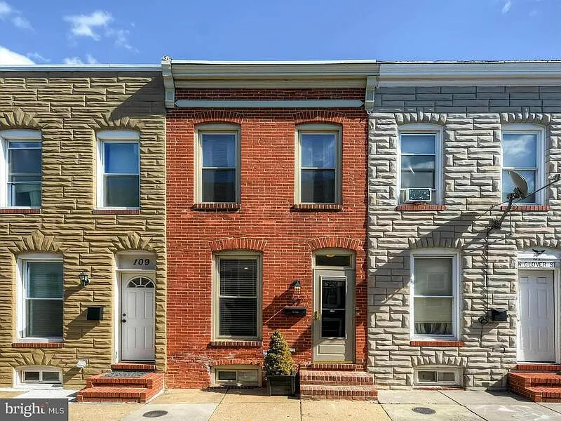 2 bed, 1.5 bath, 1100 sqft, $1,500 — Photo 1