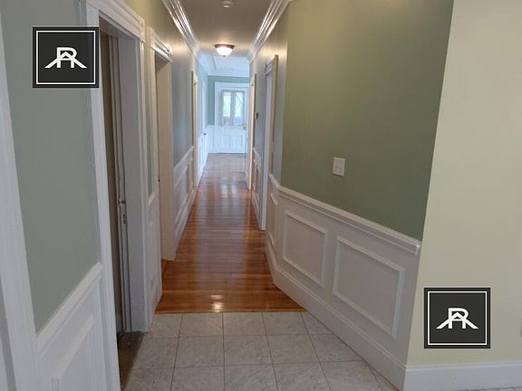 4th image of 59 Riverdale St #1