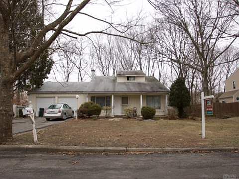 1st image of 15 Sun Valley Dr