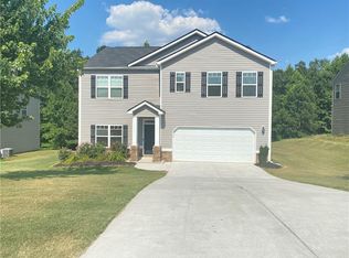 1416 Cragston Dr, Winder, GA 30680