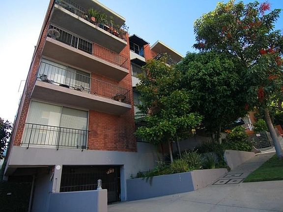 2nd image of 1211 Horn Ave APT 101
