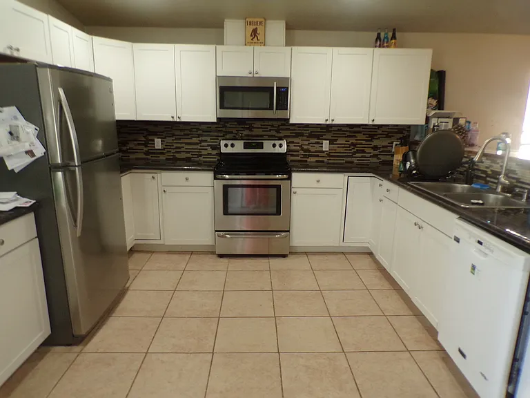 759 N Sunrise Dr — Photo 8