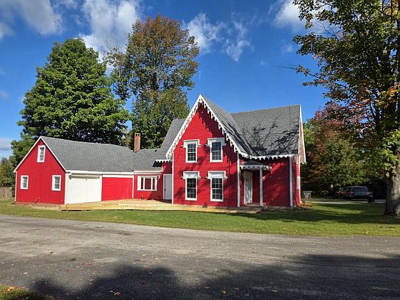 5th image of 346 N Parish Road