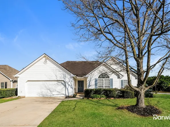 3352 Summit Creek Ln, Loganville, GA 30052