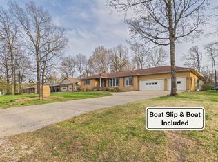 387 Baypoint Dr, Mountain Home, AR 72653