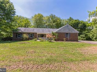 476 Pughtown Rd, Spring City, PA 19475