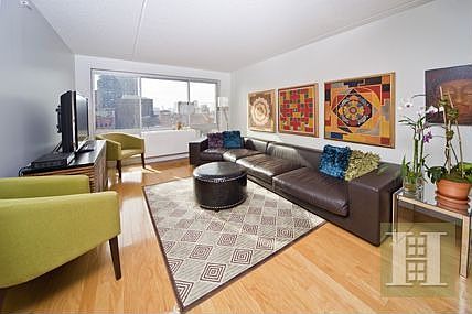 2nd image of 555 W 23rd St APT S9f