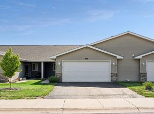 613 Danielson Ct, Maple Lake, MN 55358