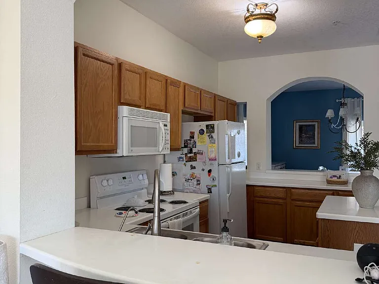 300 State St E #216 — Photo 17