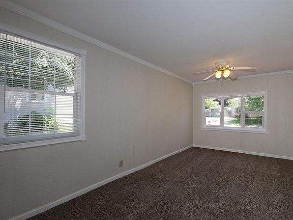 5th image of 4189 Thompson Dr