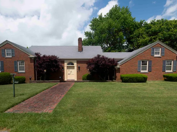 209 Shawnee Trl, Georgetown, KY 40324
