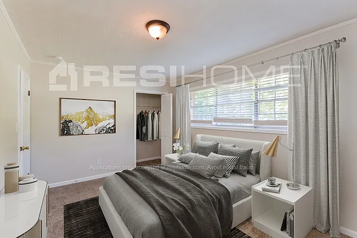 7432 Meadows Dr — Photo 3