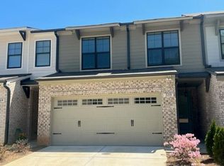 559 Collections Dr, Lawrenceville, GA 30043