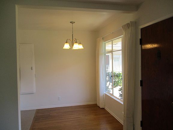 3rd image of 1442 Lucile Ave #3