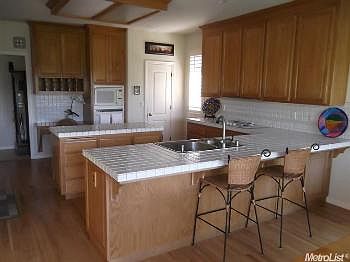 2nd image of 3722 Gleneagles Dr