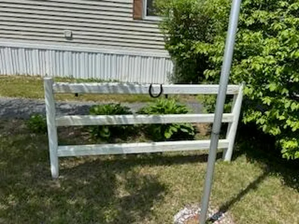 6 Arlene Lane, Windham, ME 04062