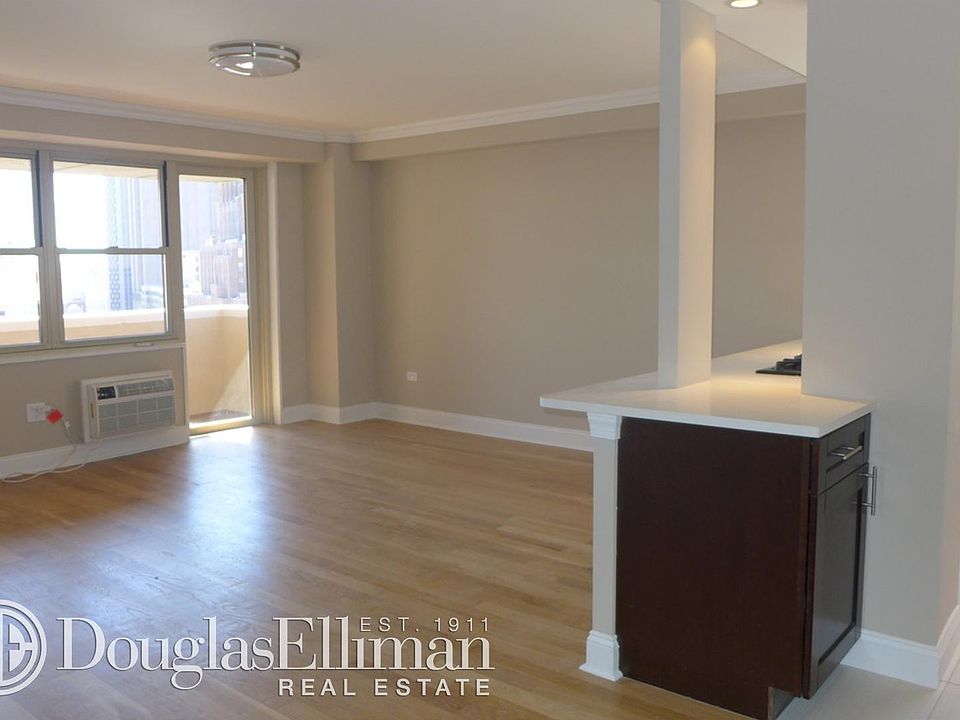 1st image of 80 N Moore St APT 36B