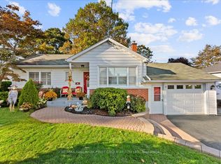 8 Concession St E, Clarington, ON L1C 1Y1