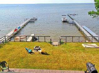 400 Houghton View Dr, Prudenville, MI 48651