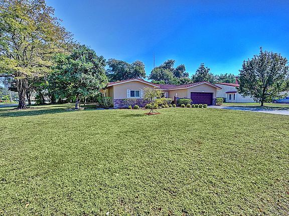 5th image of 2801 NW 105th Ter