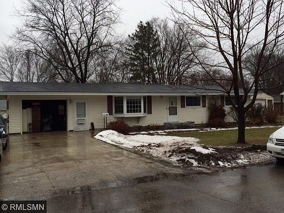 2nd image of 514 W Saint Paul St