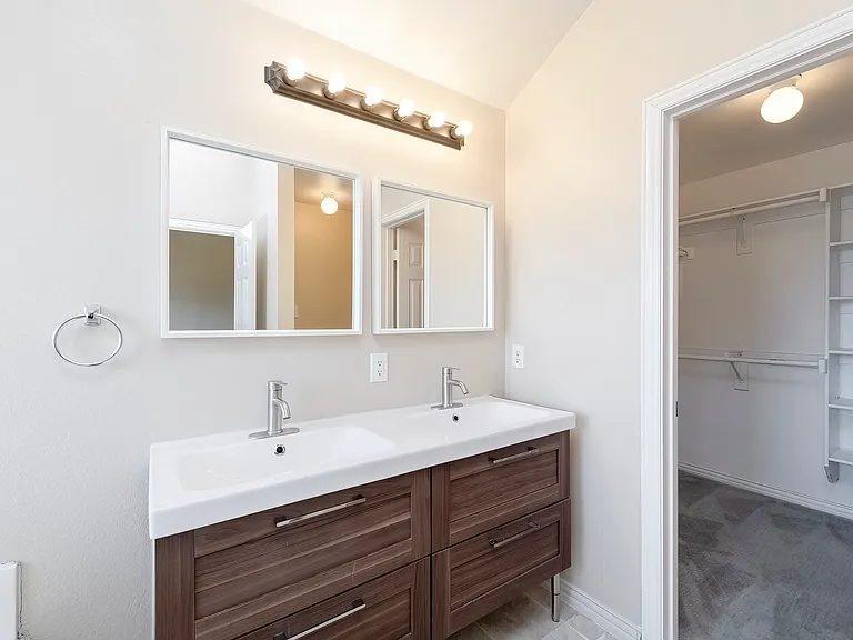 2716 Dawn Spring Dr — Photo 15