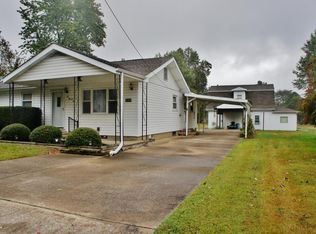 209 Oak Dr, Metropolis, IL 62960