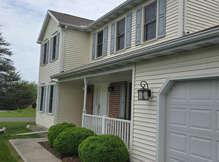 138 Fairway Dr, Dillsburg, PA 17019