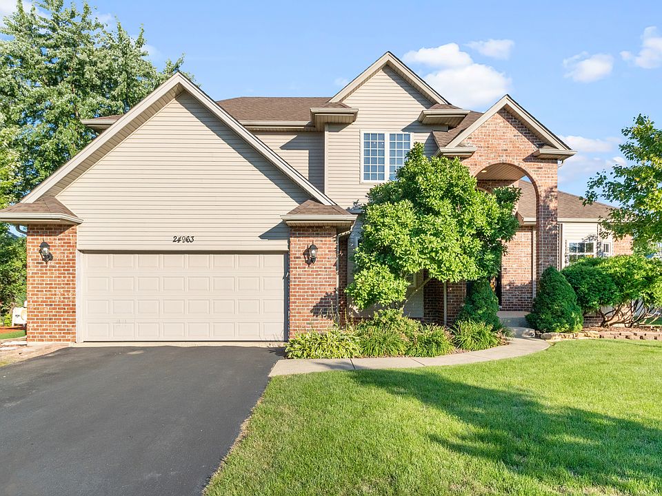 1st image of 24963 Sandra Ln