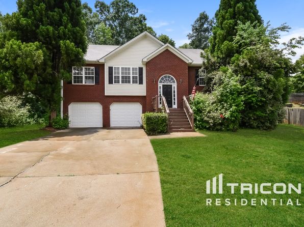 6821 Hickory Hollow Dr