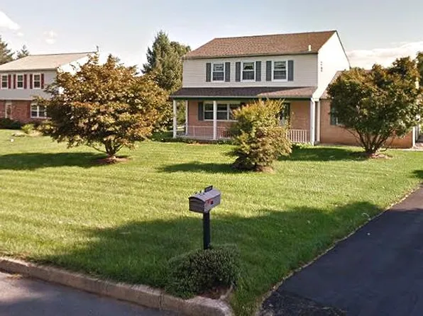 31 Carlson Way, Downingtown, PA 19335