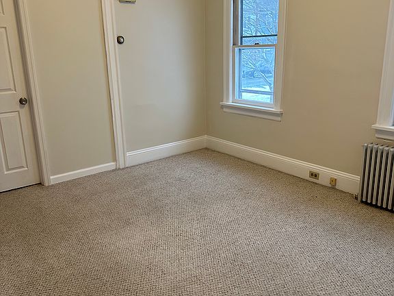 4th image of 200 N 7th Ave Floor 2