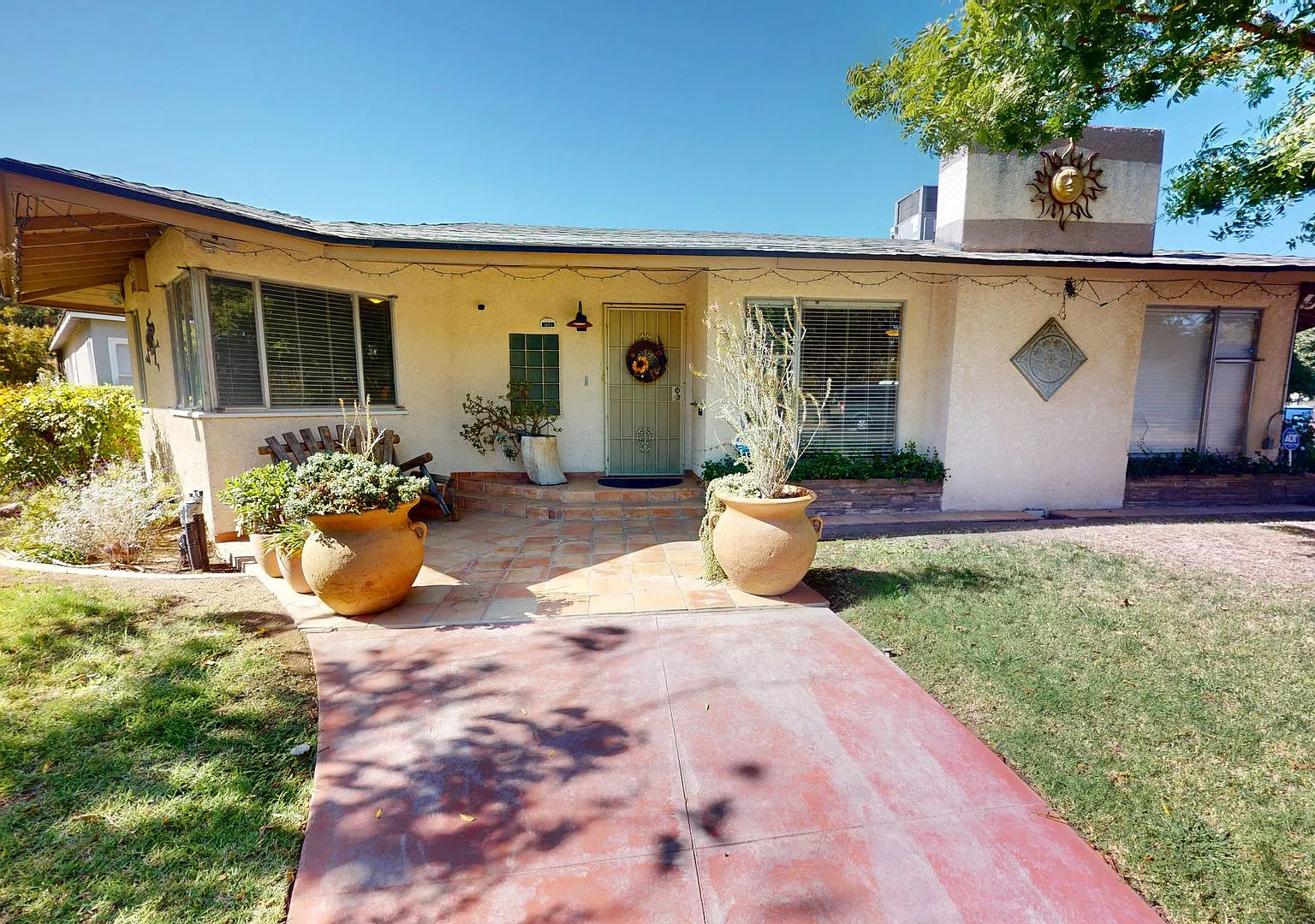 1495 Adoline Ave Fresno, CA 93728 — Photo 1