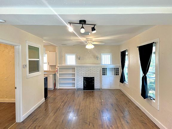 5th image of 1529 12th St S #1529