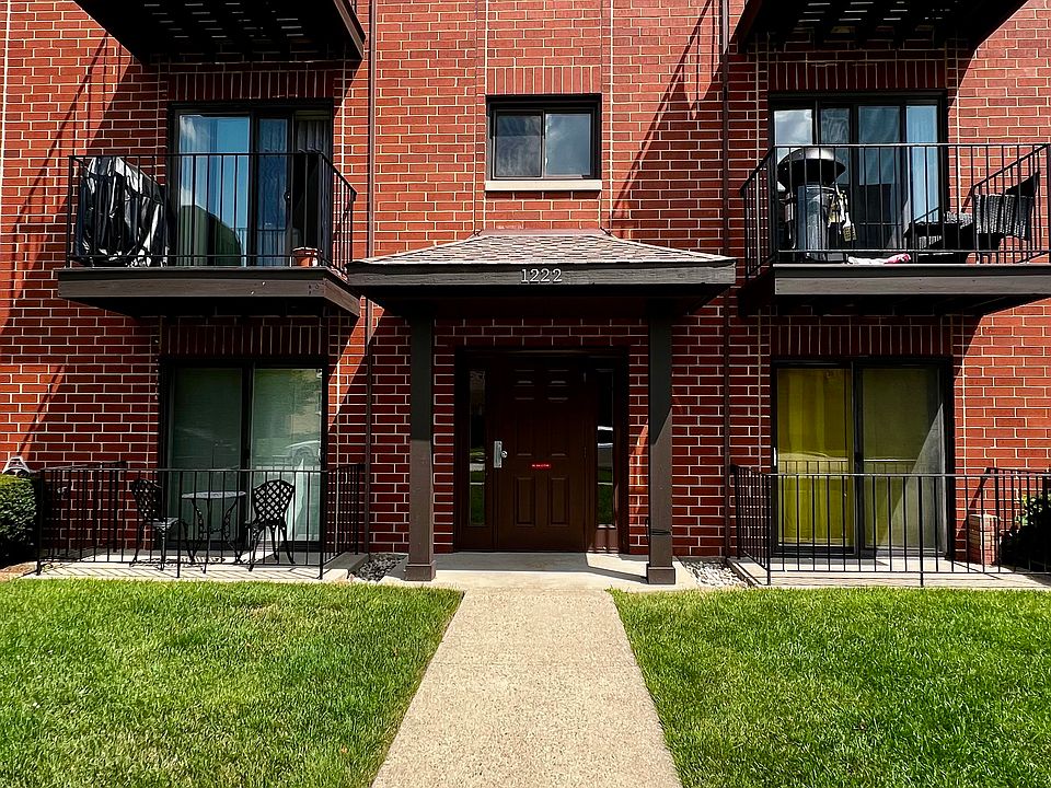 1st image of 1222 Brown St APT 1E