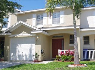 9908 Carlsdale Dr, Riverview, FL 33578