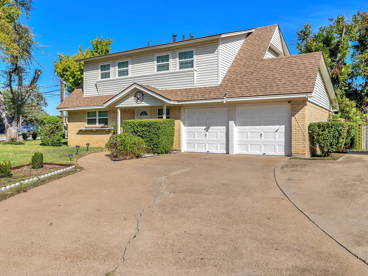 3 bed, 2.5 bath, 1570 sqft, $2,450 — Photo 4