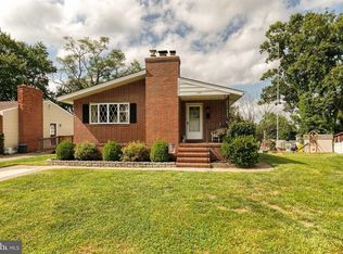 530 Fountain Dr, Linthicum, MD 21090