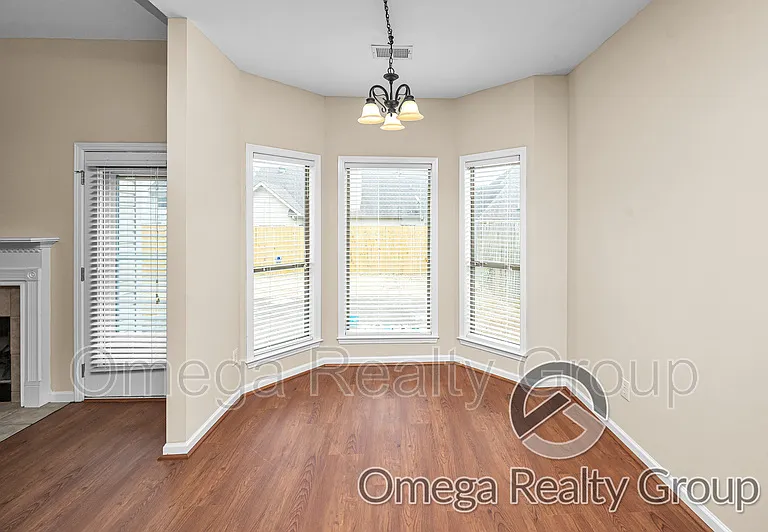 2161 Parsons Dr — Photo 21