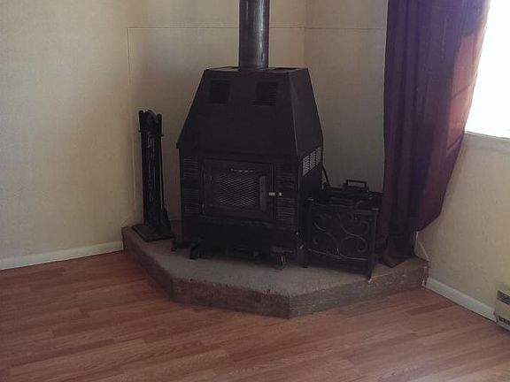 Wood stove