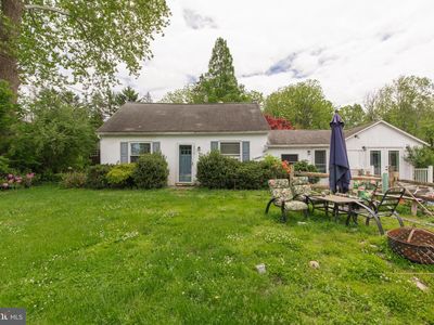 2010 Perkiomenville Rd, Green Lane, PA, 18054
